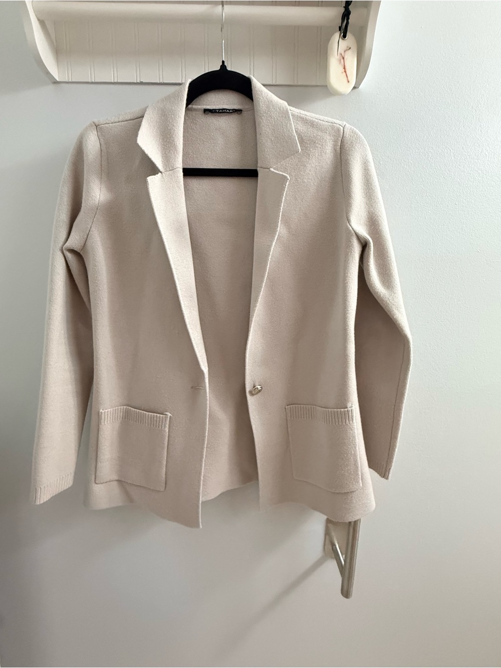 T Tahari Cream Knit Blazer Jacket